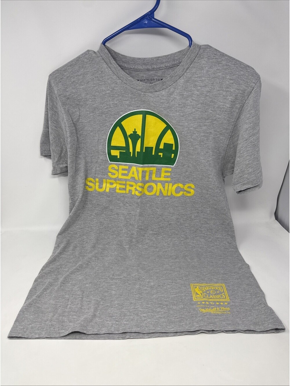 Seattle Supersonics Mitchell & Ness Hardwood Classics Small T Shirt Grey
